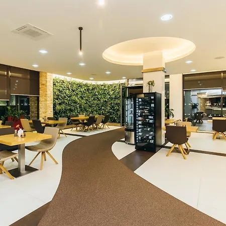 Pierre Hotel&restaurant 3*