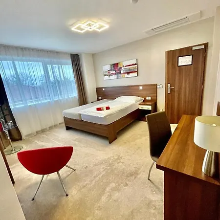 Pierre Hotel Pardubice
