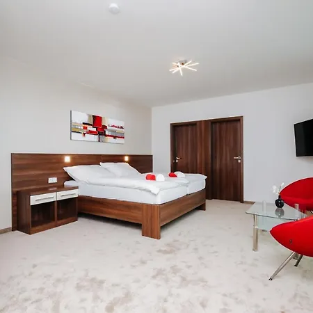 Pierre Hotel Pardubice